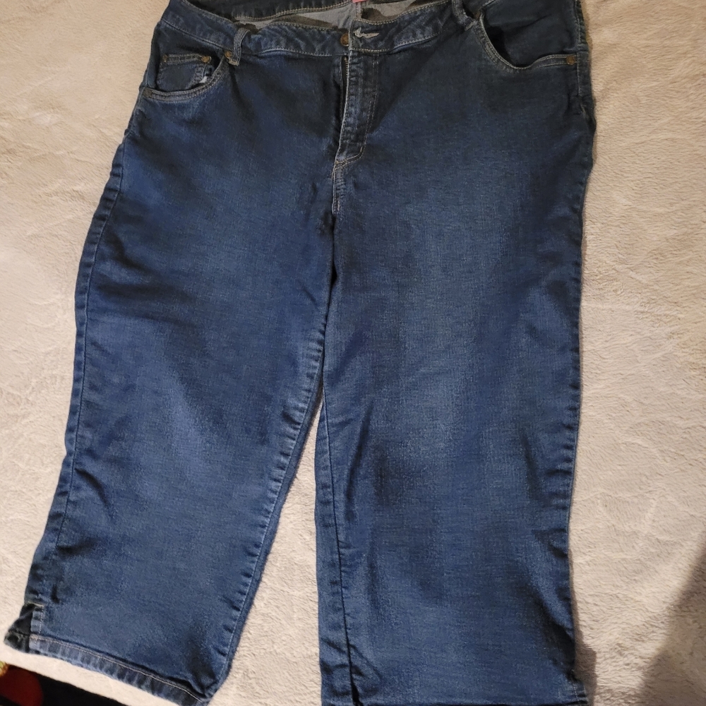 Capris